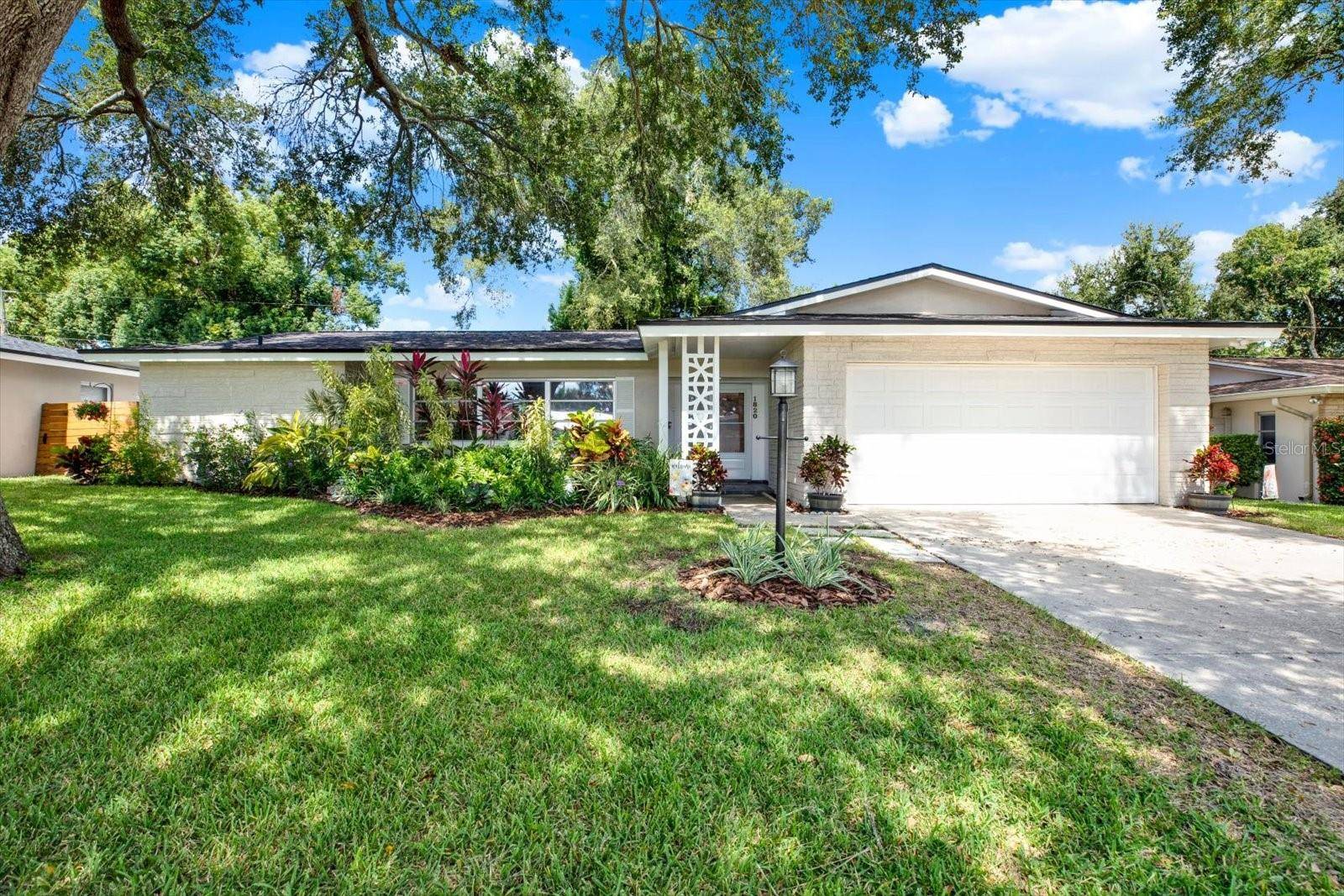 1820 NORTHWOOD DR, Clearwater, FL 33764