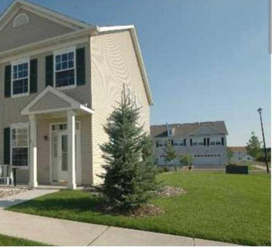 1683 Liberty CIR, Shakopee, MN 55379