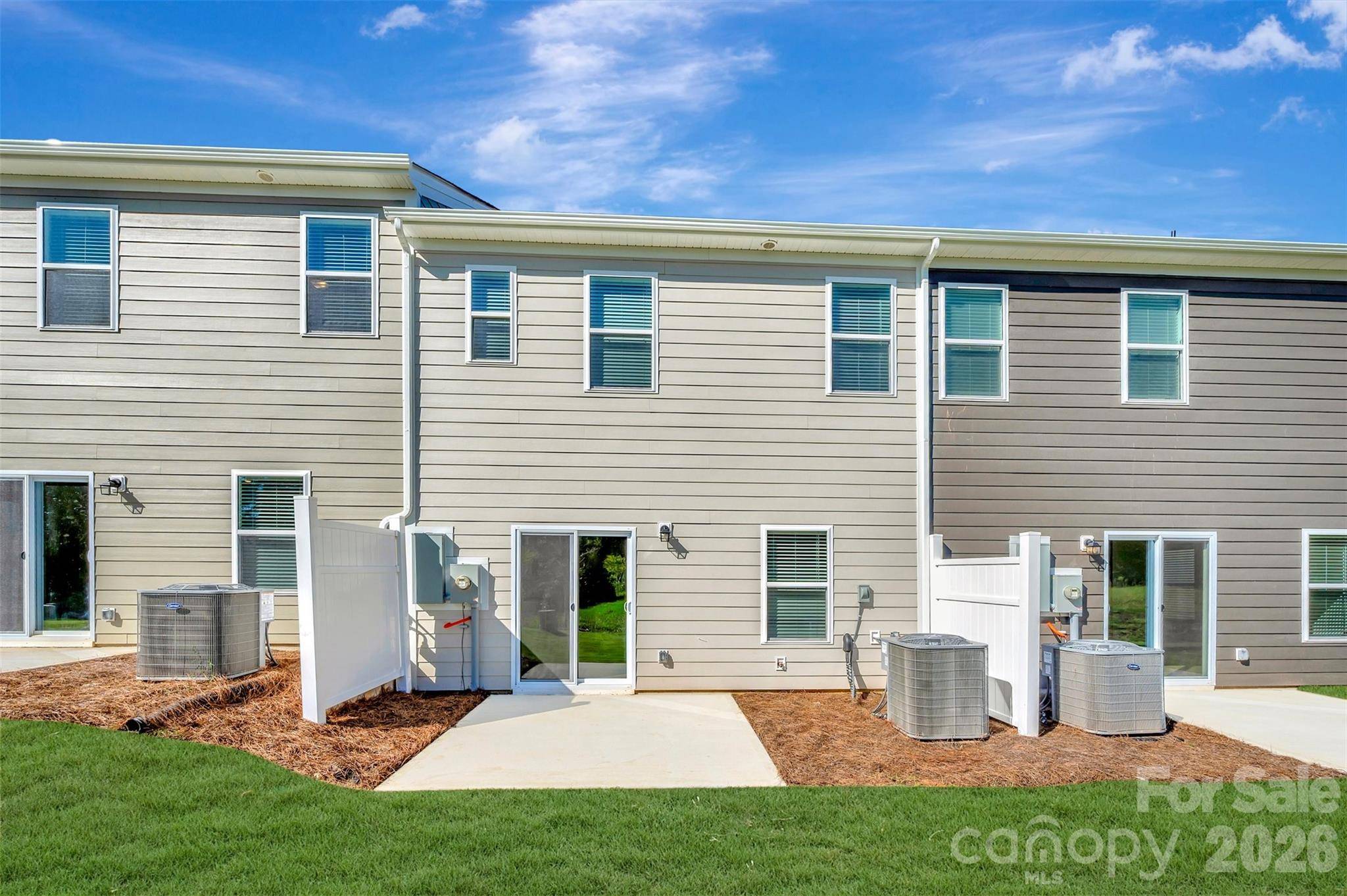 781 Kitfox DR NW, Concord, NC 28027