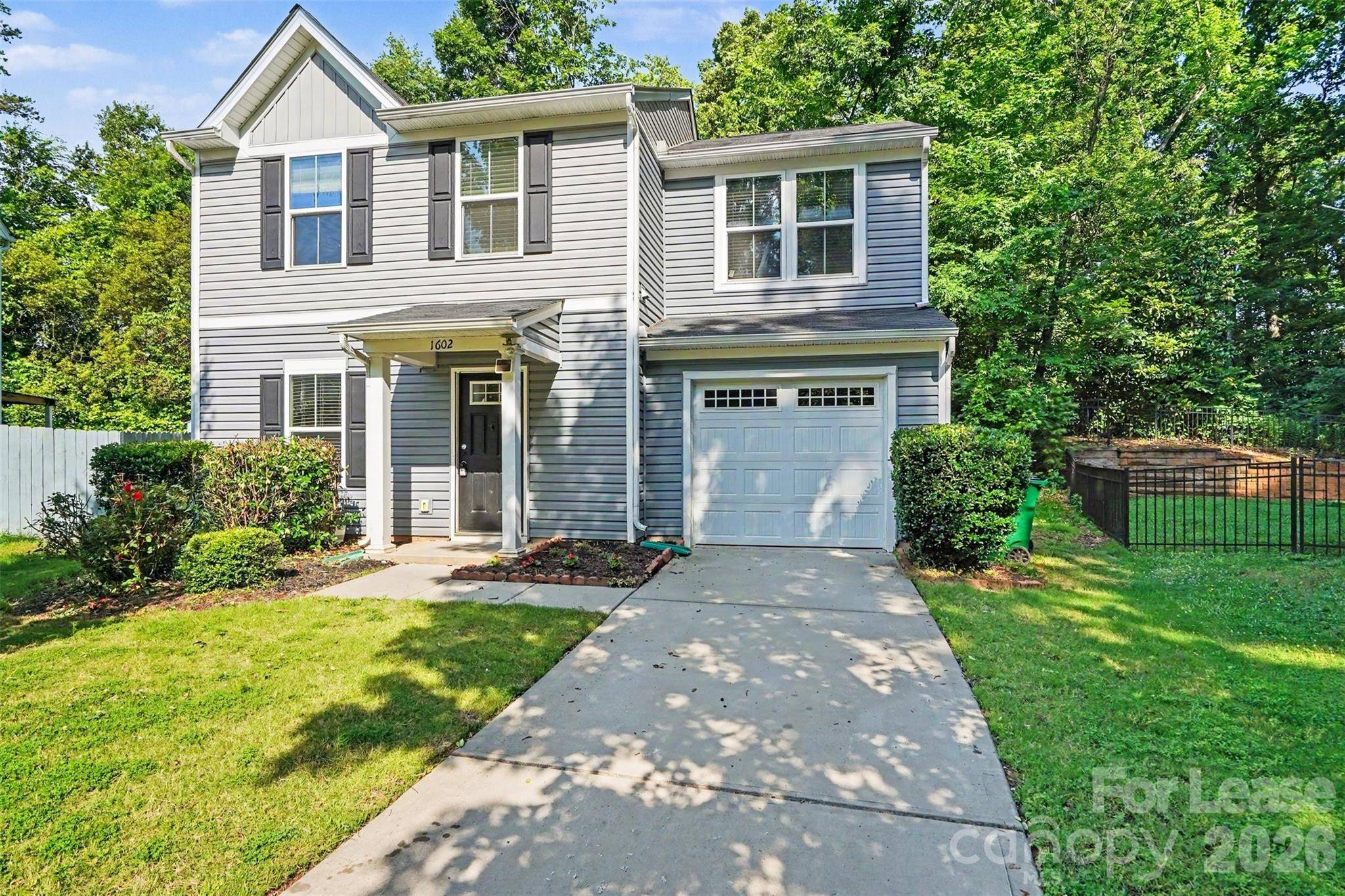 1602 Joseph Hewes CT, Charlotte, NC 28212