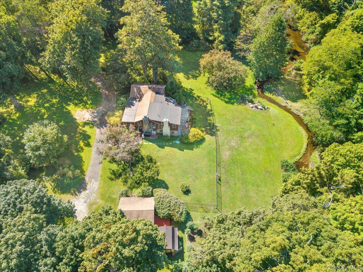 291 Peekskill Hollow RD, Putnam Valley, NY 10579