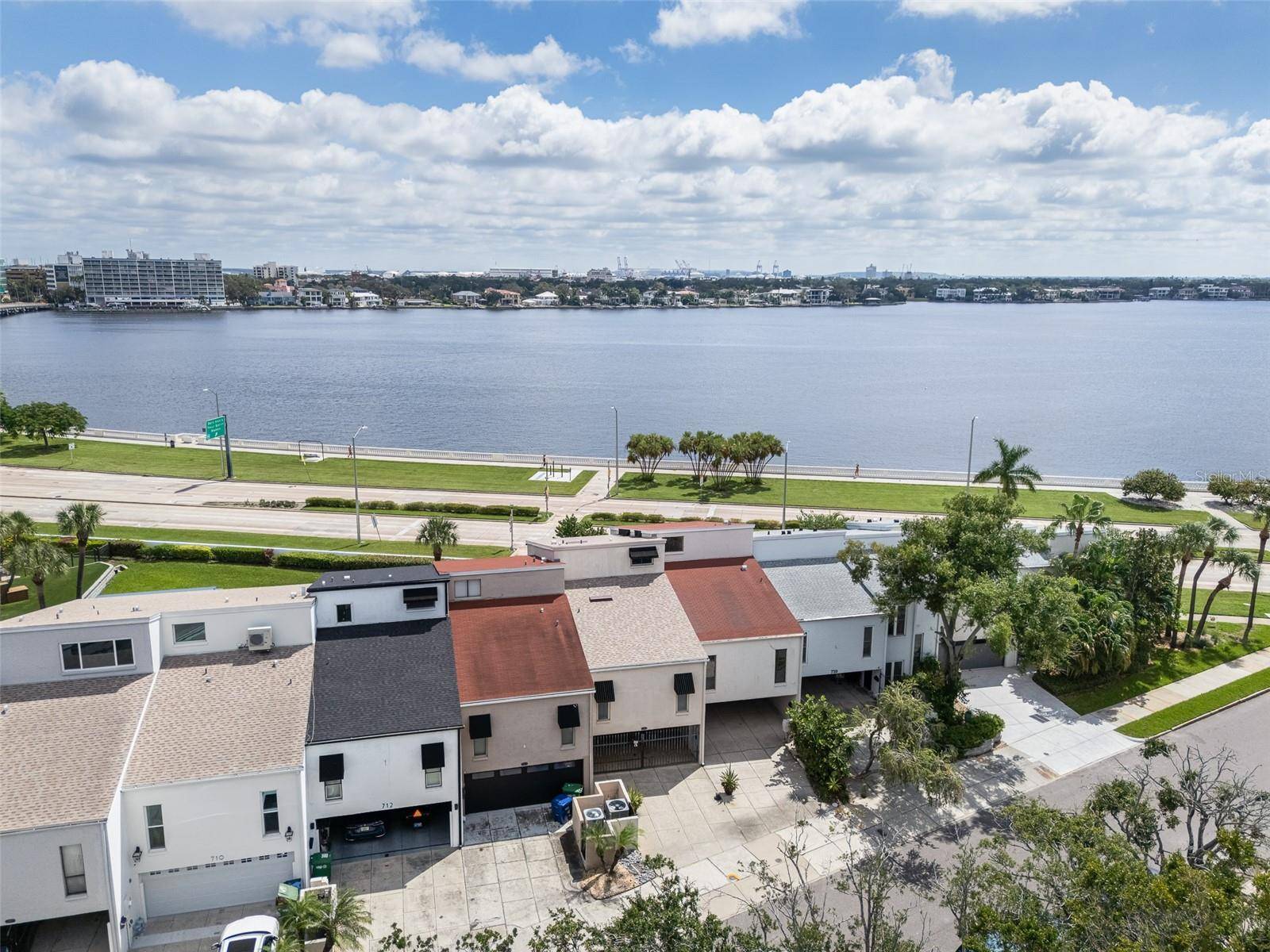 716 S BREVARD AVE, Tampa, FL 33606