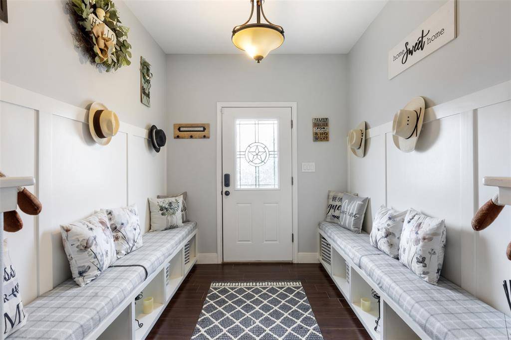 141 Eagle Point Cove, Kingsland, TX 78639