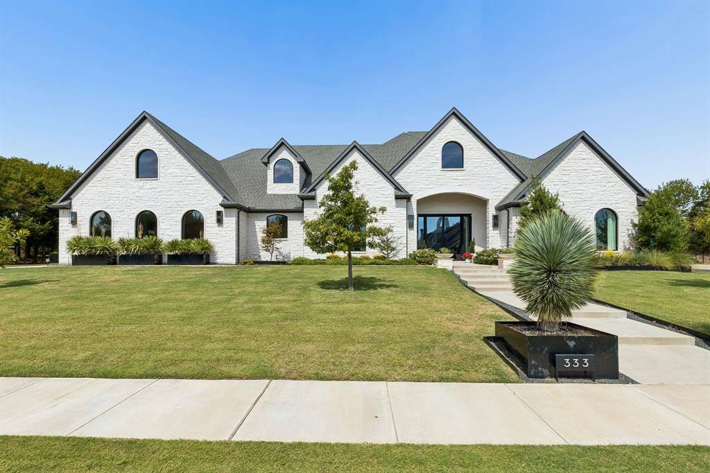 333 Renaissance Lane, Heath, TX 75032