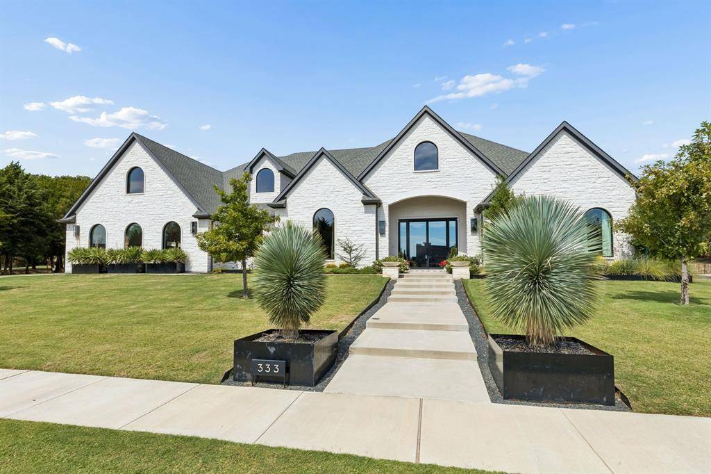 333 Renaissance Lane, Heath, TX 75032