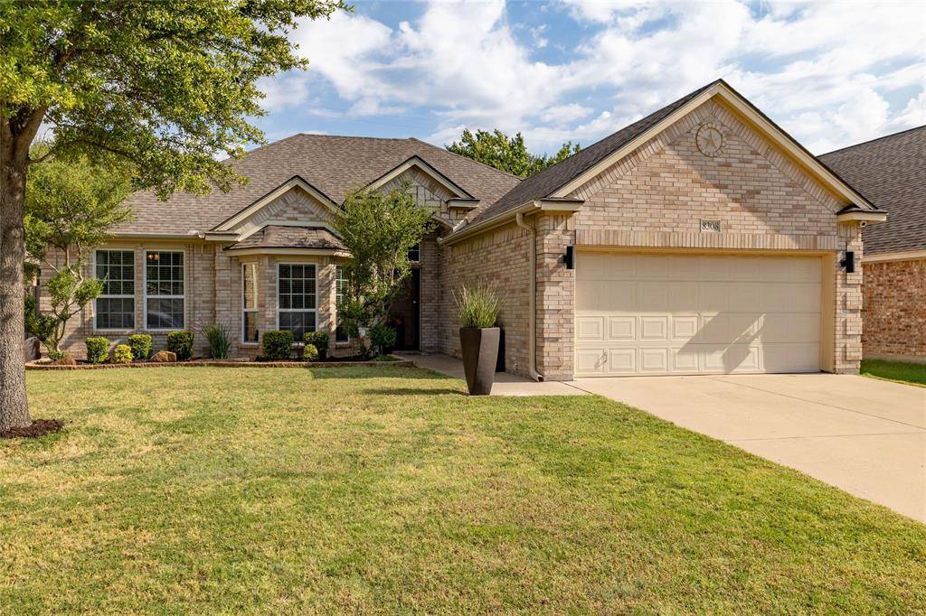 8308 Teja Trail, Benbrook, TX 76126