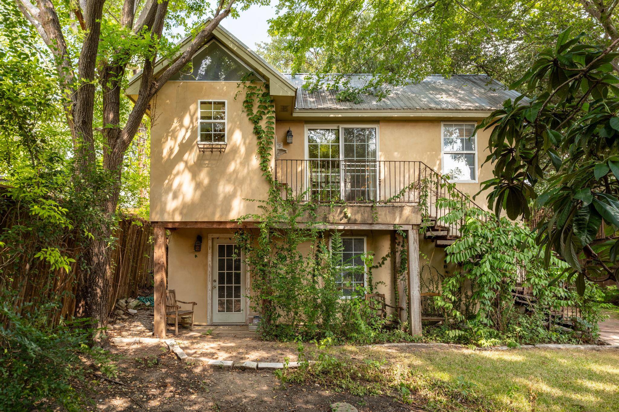 2410 Dormarion LN, Austin, TX 78703