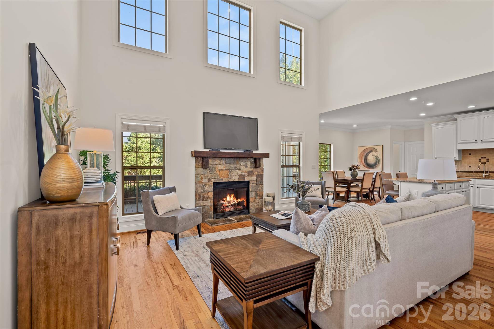 107 Berry Hill DR, Hendersonville, NC 28791