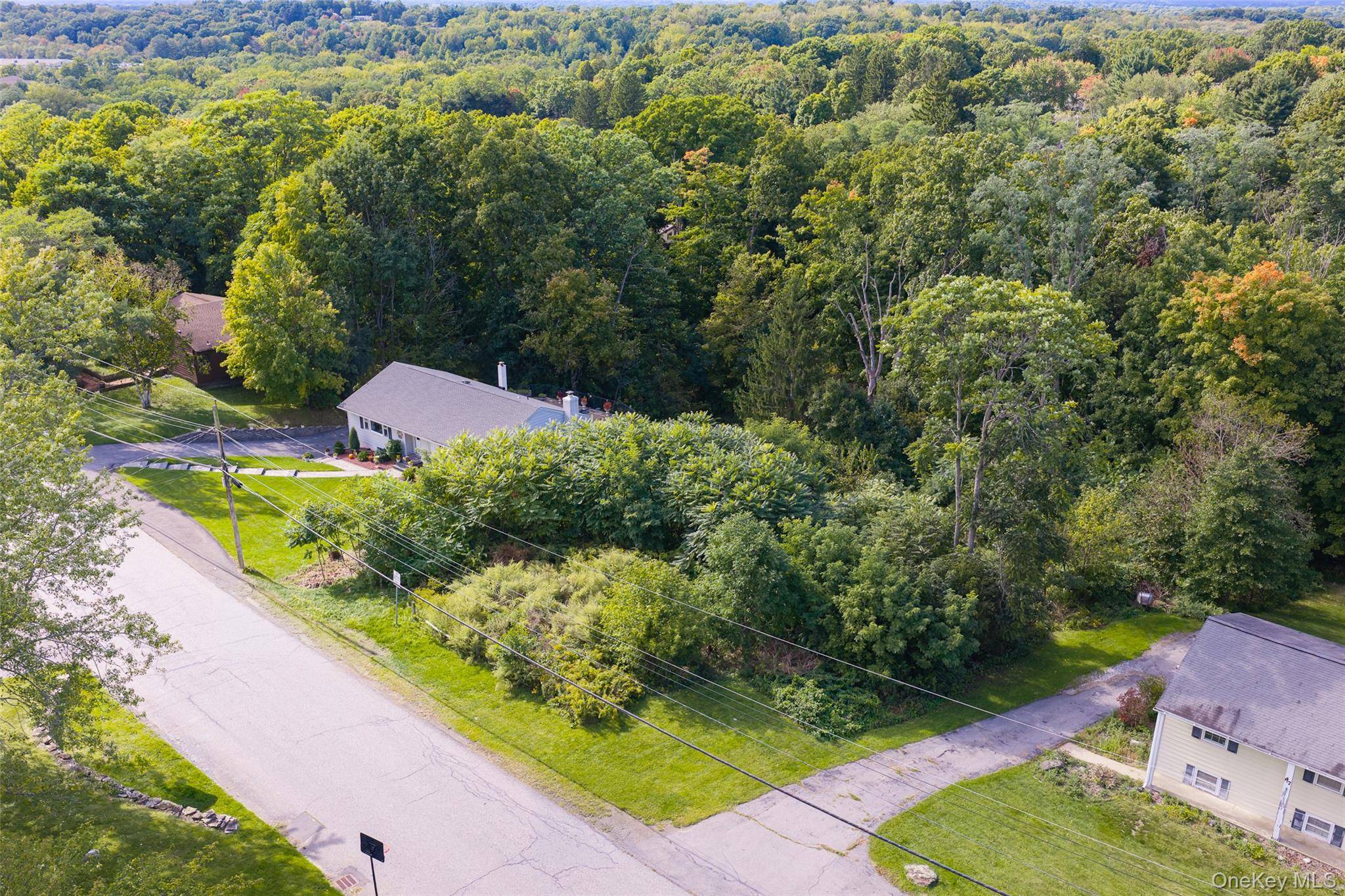 45 Scenic Hills DR, Poughkeepsie, NY 12603