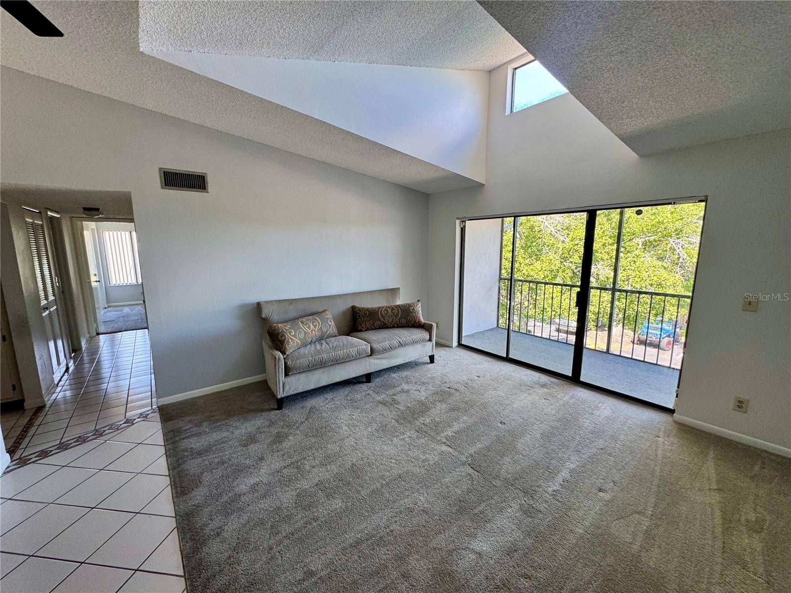 8215 SUN SPRING CIR #43, Orlando, FL 32825