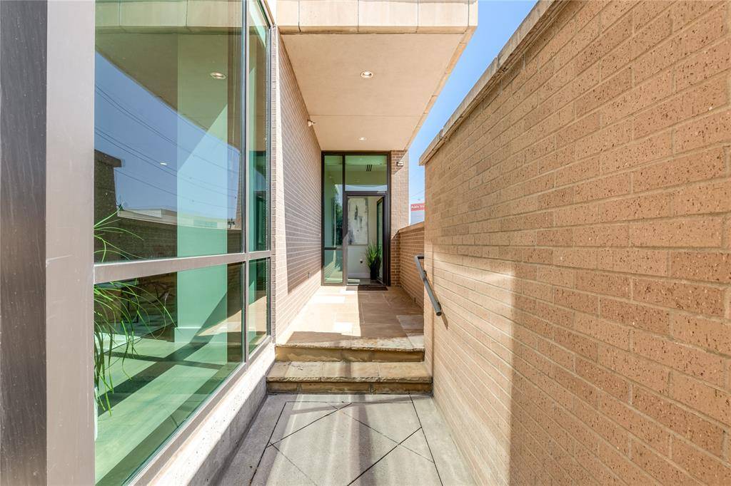 5656 N Central Expressway #103, Dallas, TX 75206