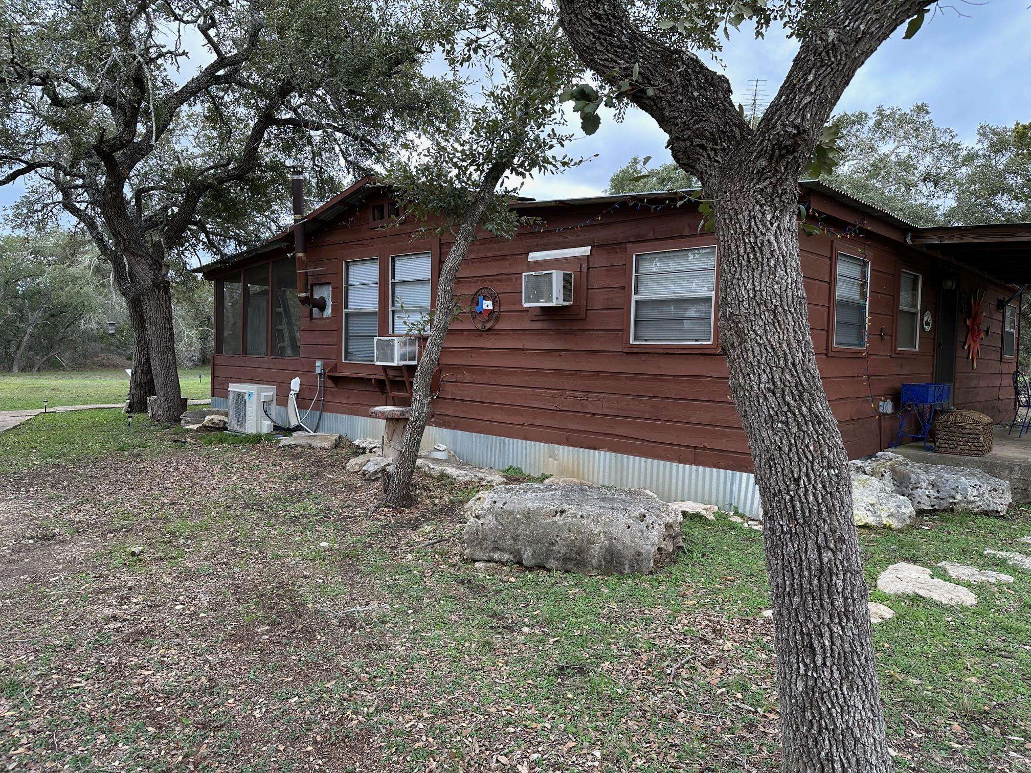 1150 Days End RD, Wimberley, TX 78676
