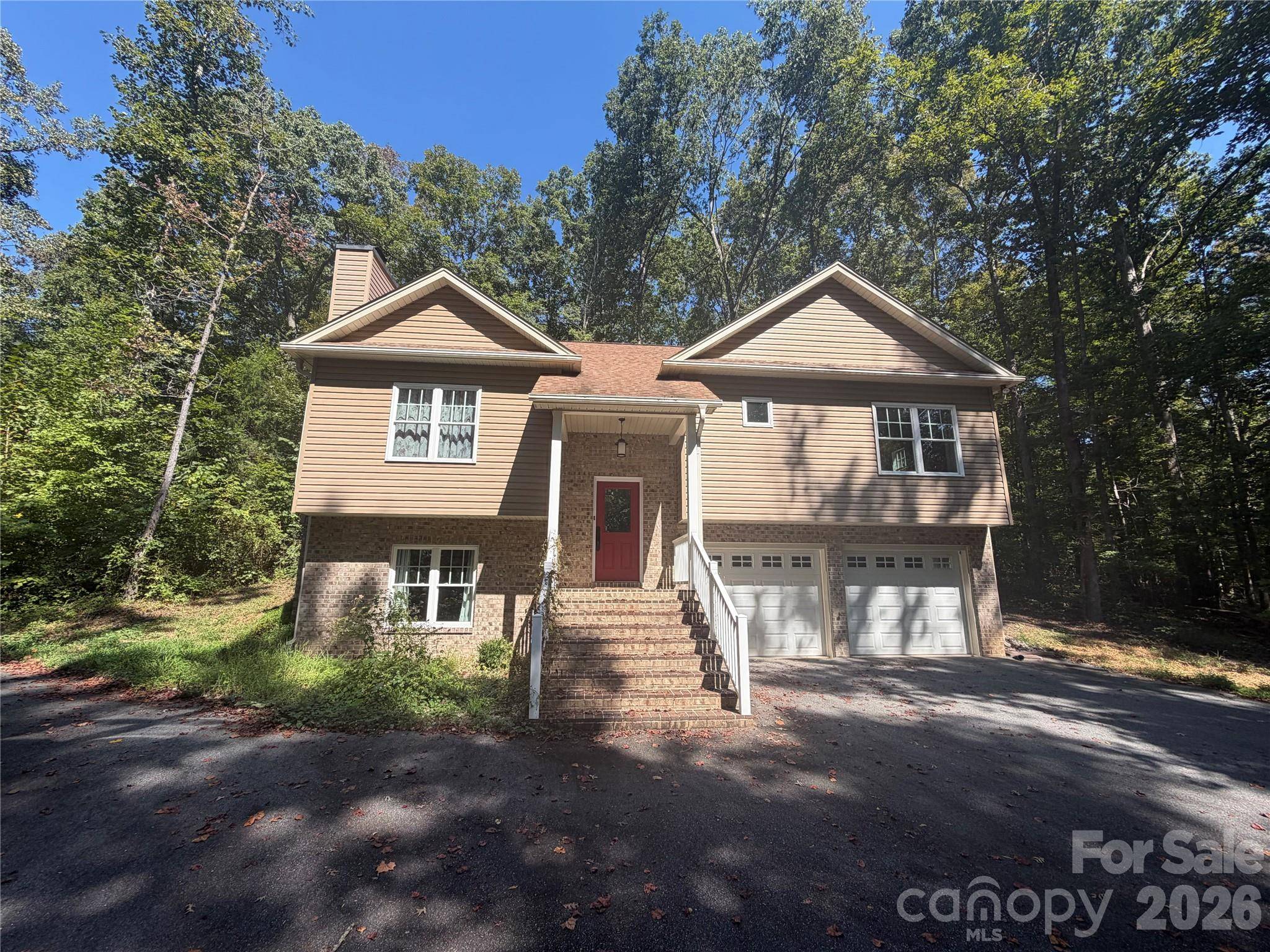 383 Lee AVE, Lexington, NC 27295