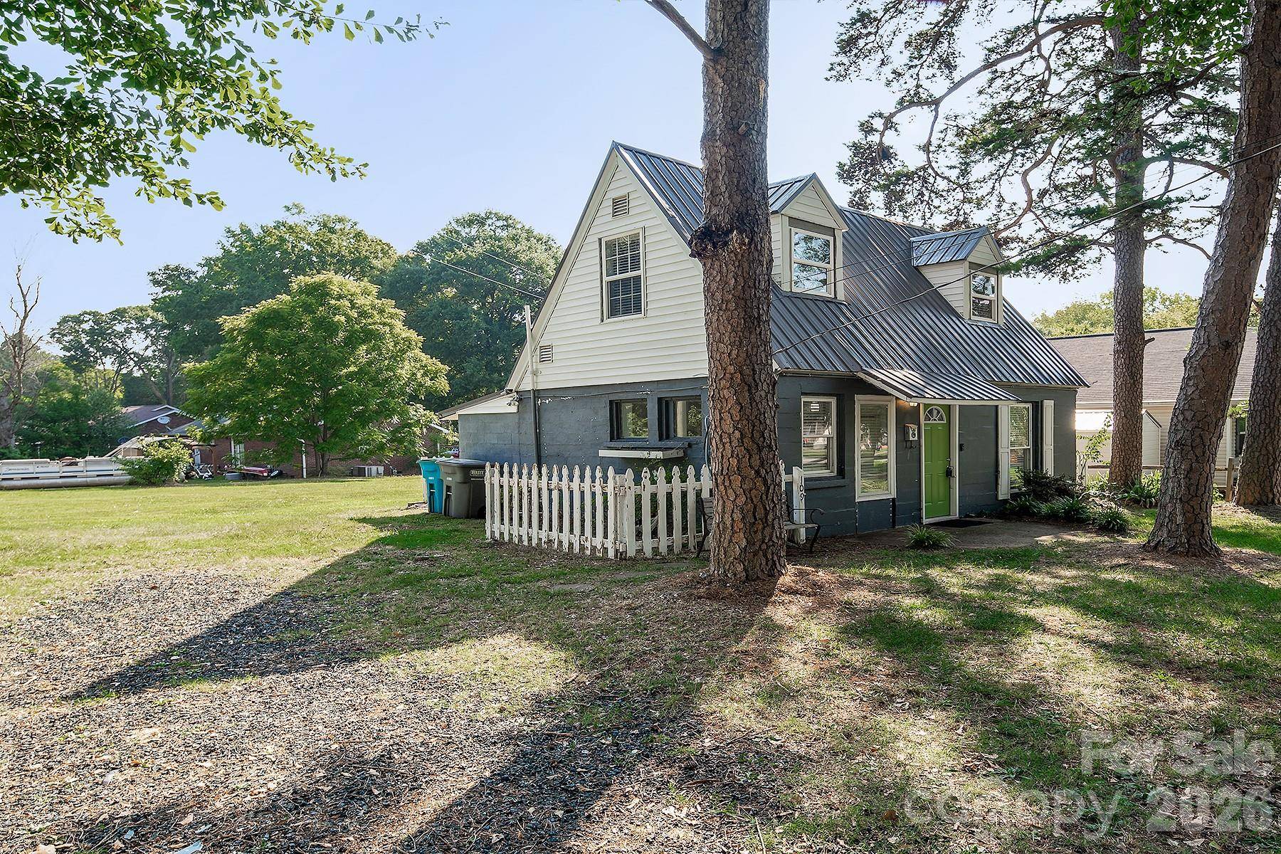 109 Julia AVE, Belmont, NC 28012