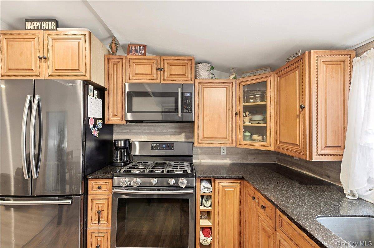133B Edgewater PARK #133B, Bronx, NY 10465