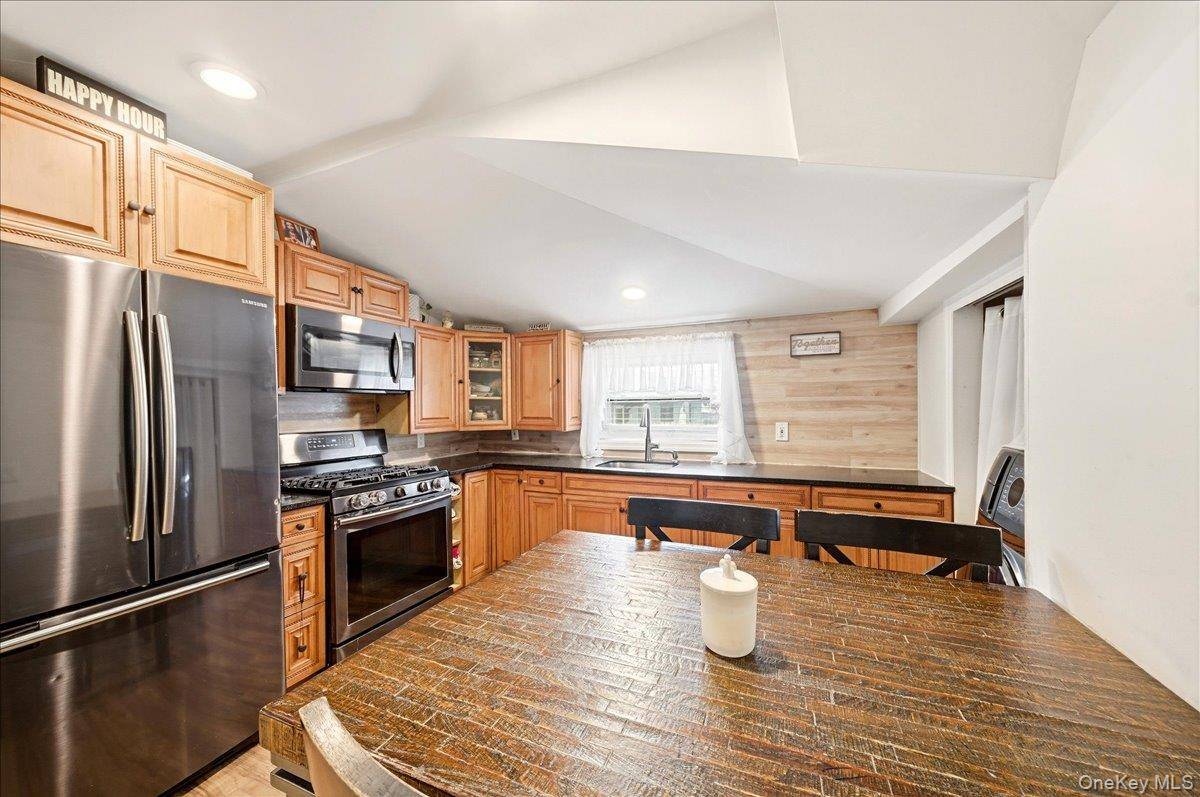 133B Edgewater PARK #133B, Bronx, NY 10465