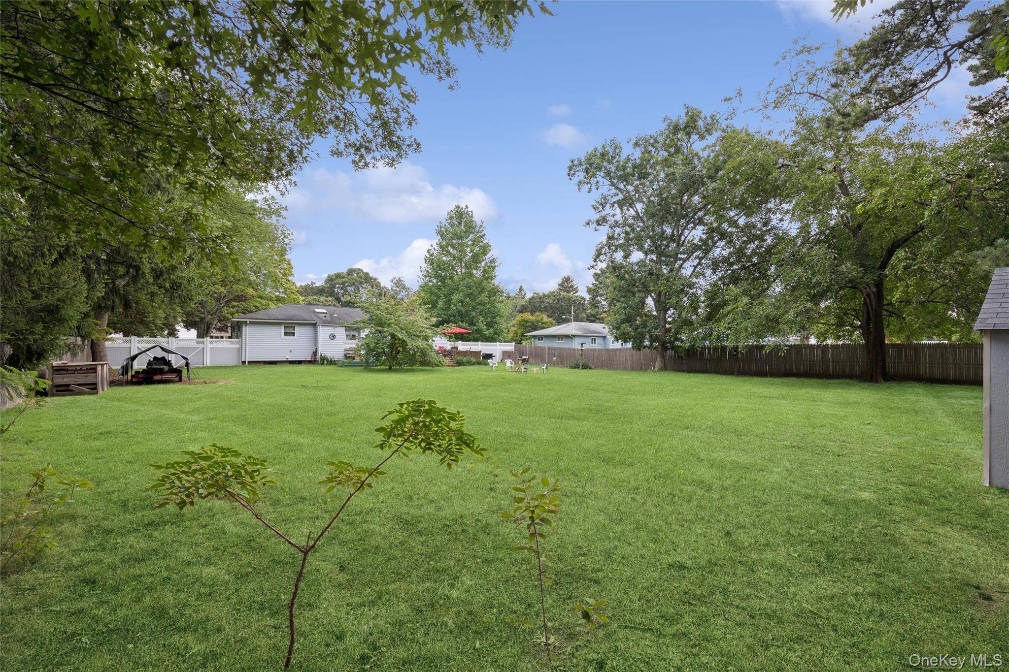43 Columbus AVE, Brentwood, NY 11717