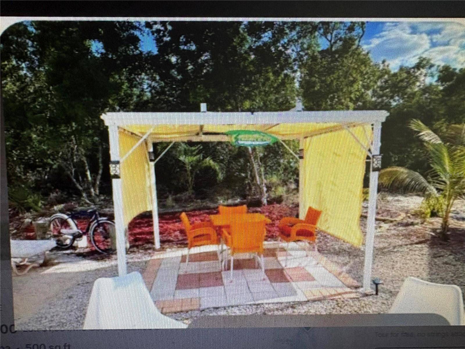 32 GRASSY LAKE CIR, Lake Placid, FL 33852