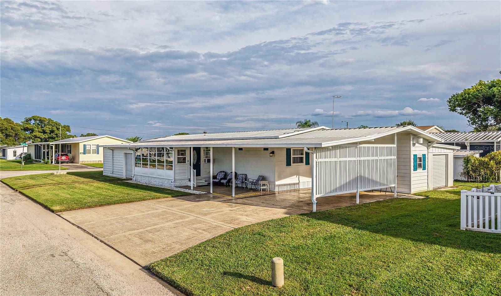 5421 MOHAWK ST, Zephyrhills, FL 33542