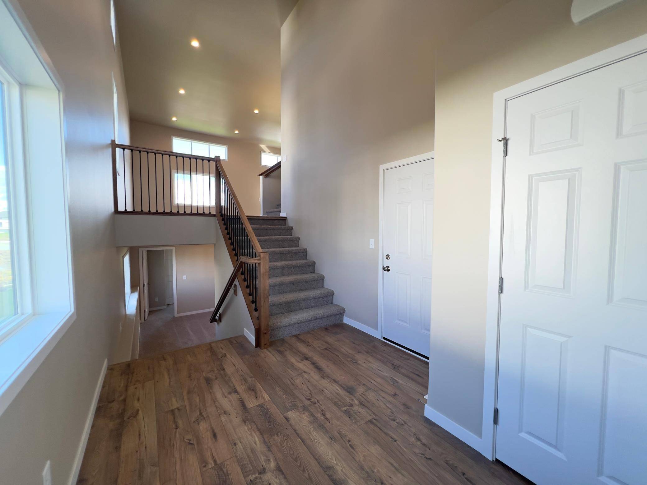 6776 32nd ST S, Fargo, ND 58104