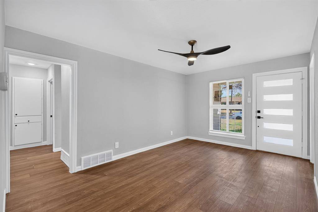 607 Edgedale Drive, Dallas, TX 75232