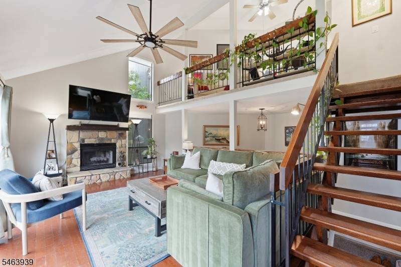 300 Gemini Dr #3C, Hillsborough Twp., NJ 08844