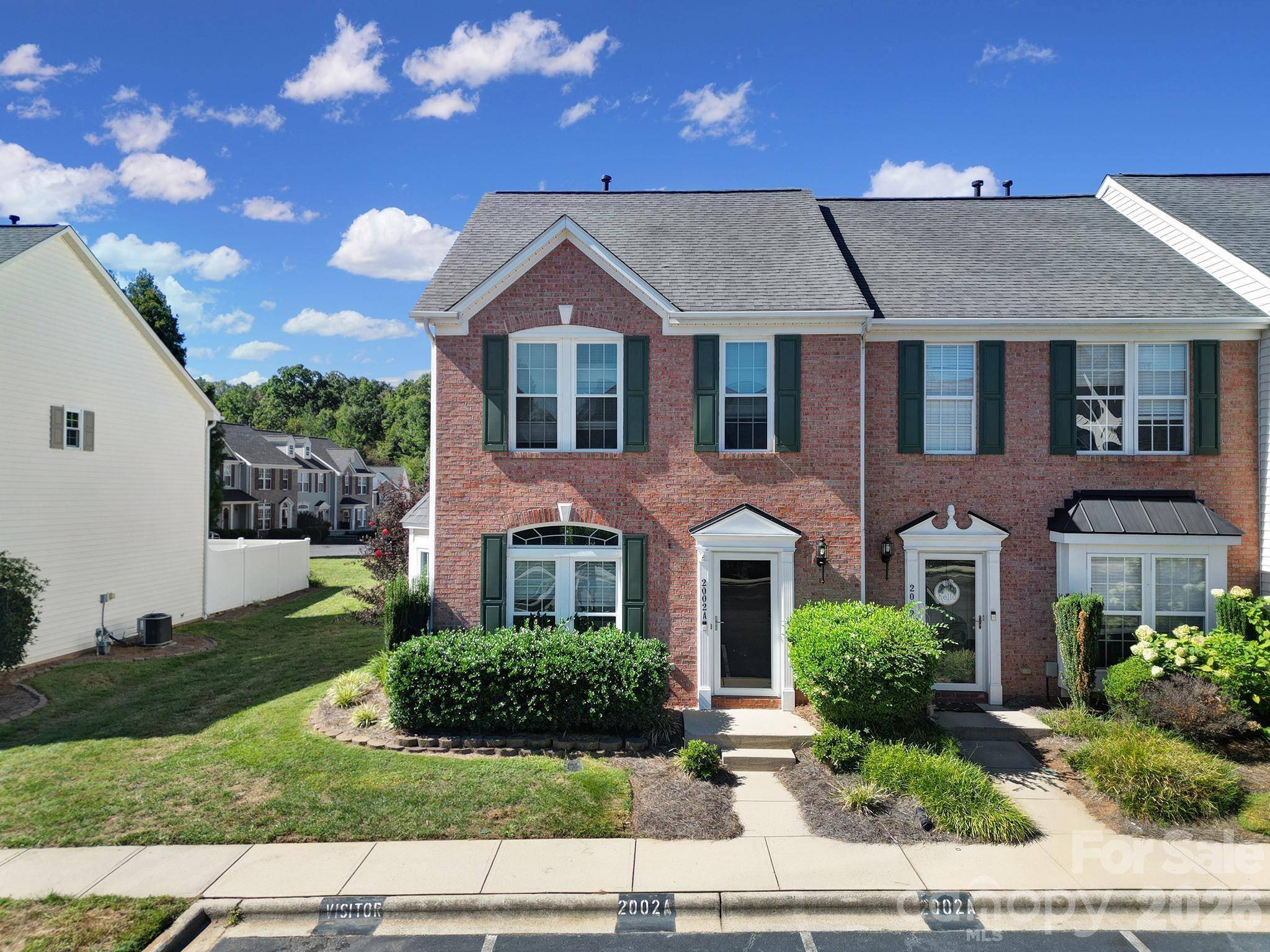 2002 Cramerton Village DR #A, Cramerton, NC 28032