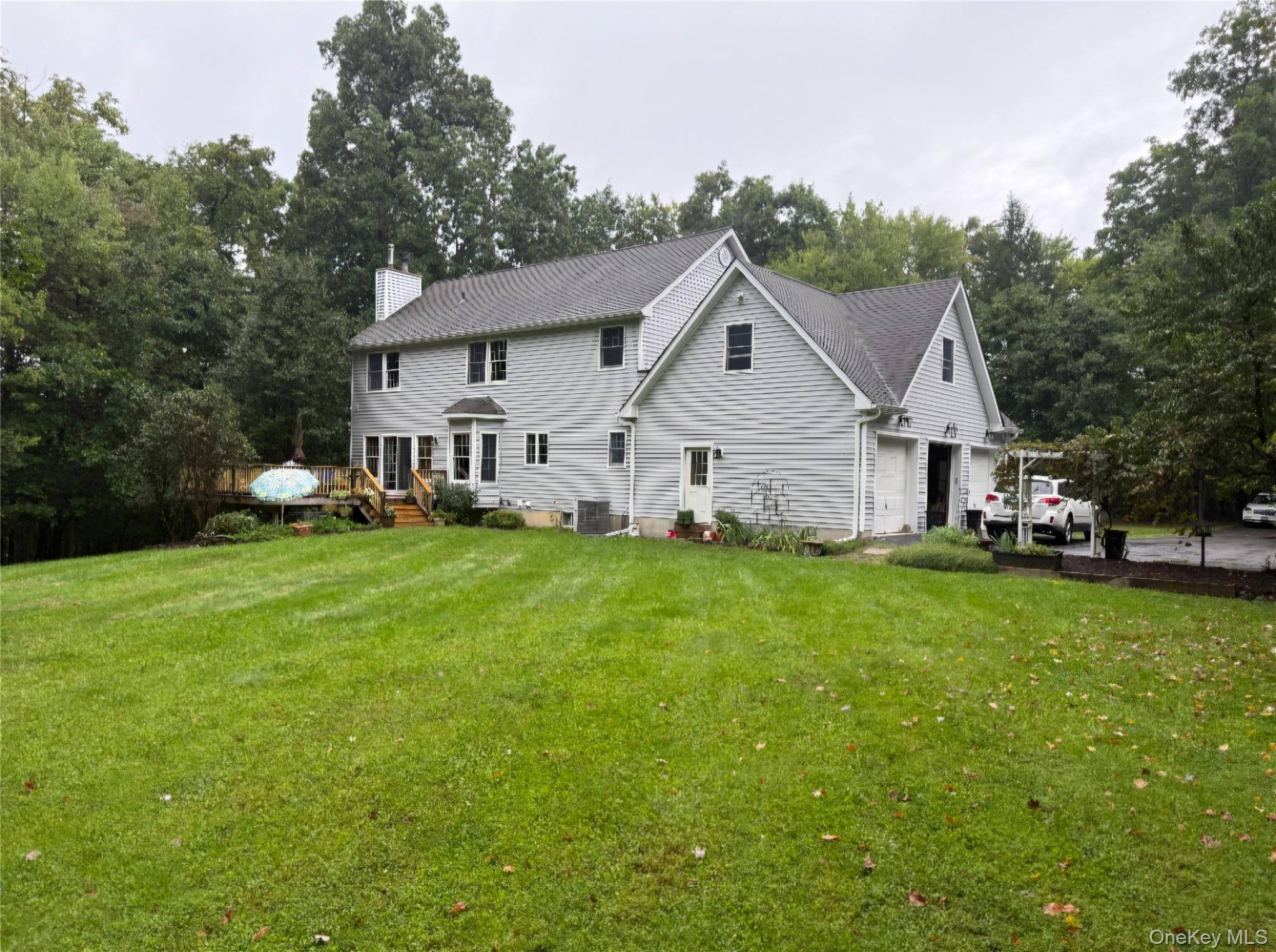 22 Eskew CT, Pine Bush, NY 12566