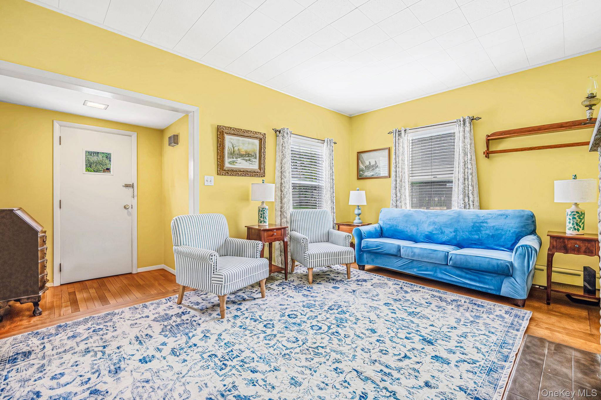 46 Glenlawn AVE, Sea Cliff, NY 11579