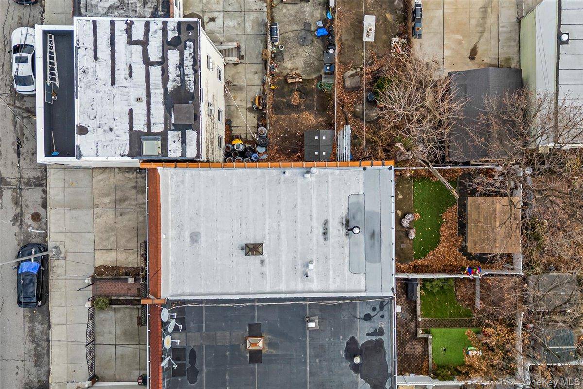 60-30 55th DR, Maspeth, NY 11378