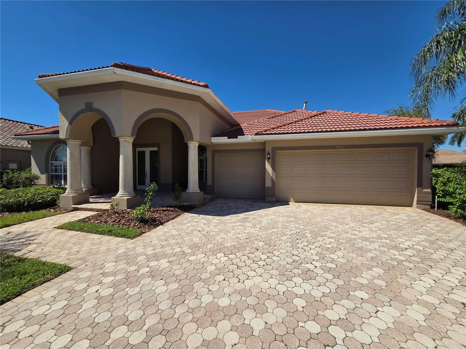 7531 CAMDEN HARBOUR DR, Bradenton, FL 34212