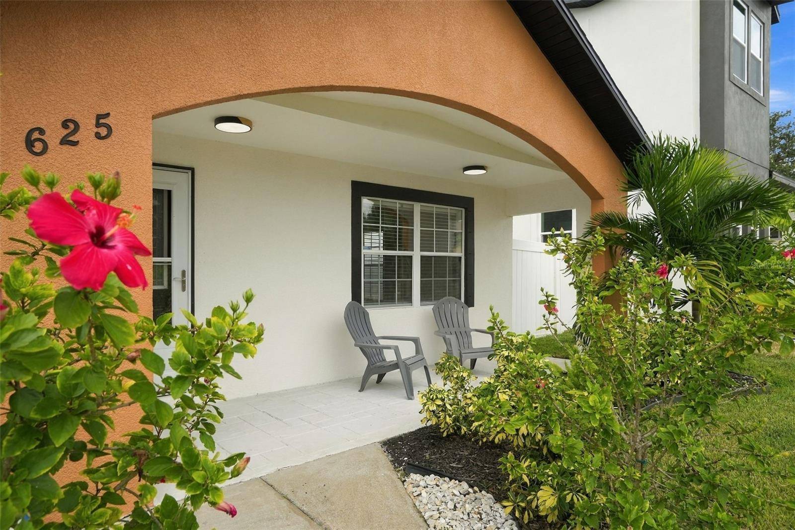 625 FOLSOM ST S, St Petersburg, FL 33707