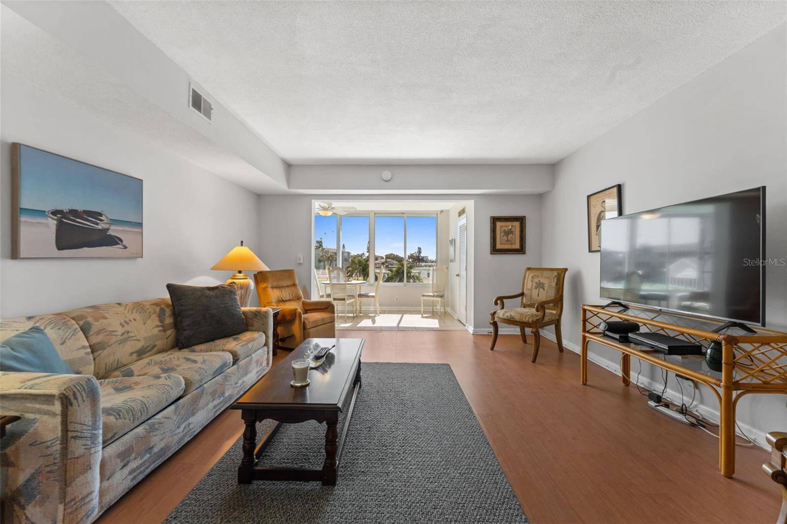1868 SHORE DR S #208, South Pasadena, FL 33707