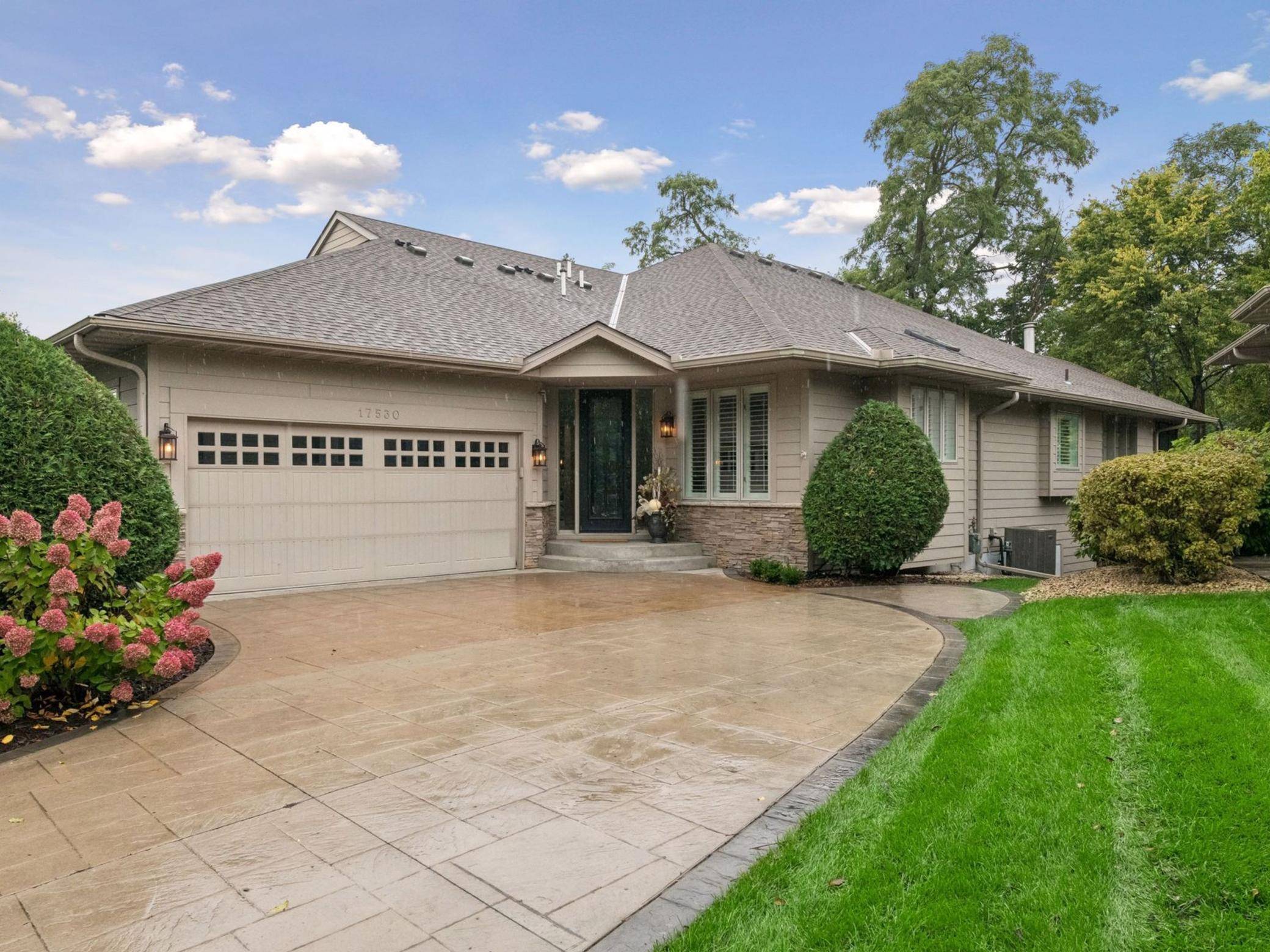 17530 Sanctuary DR, Minnetonka, MN 55391