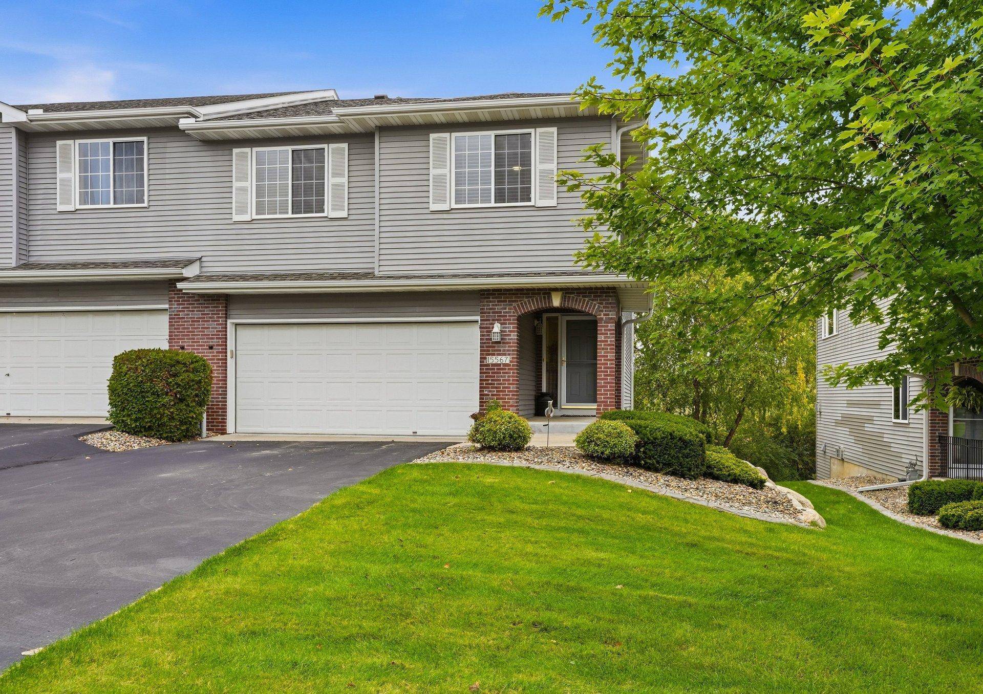 15567 Brookside LN NW, Prior Lake, MN 55372