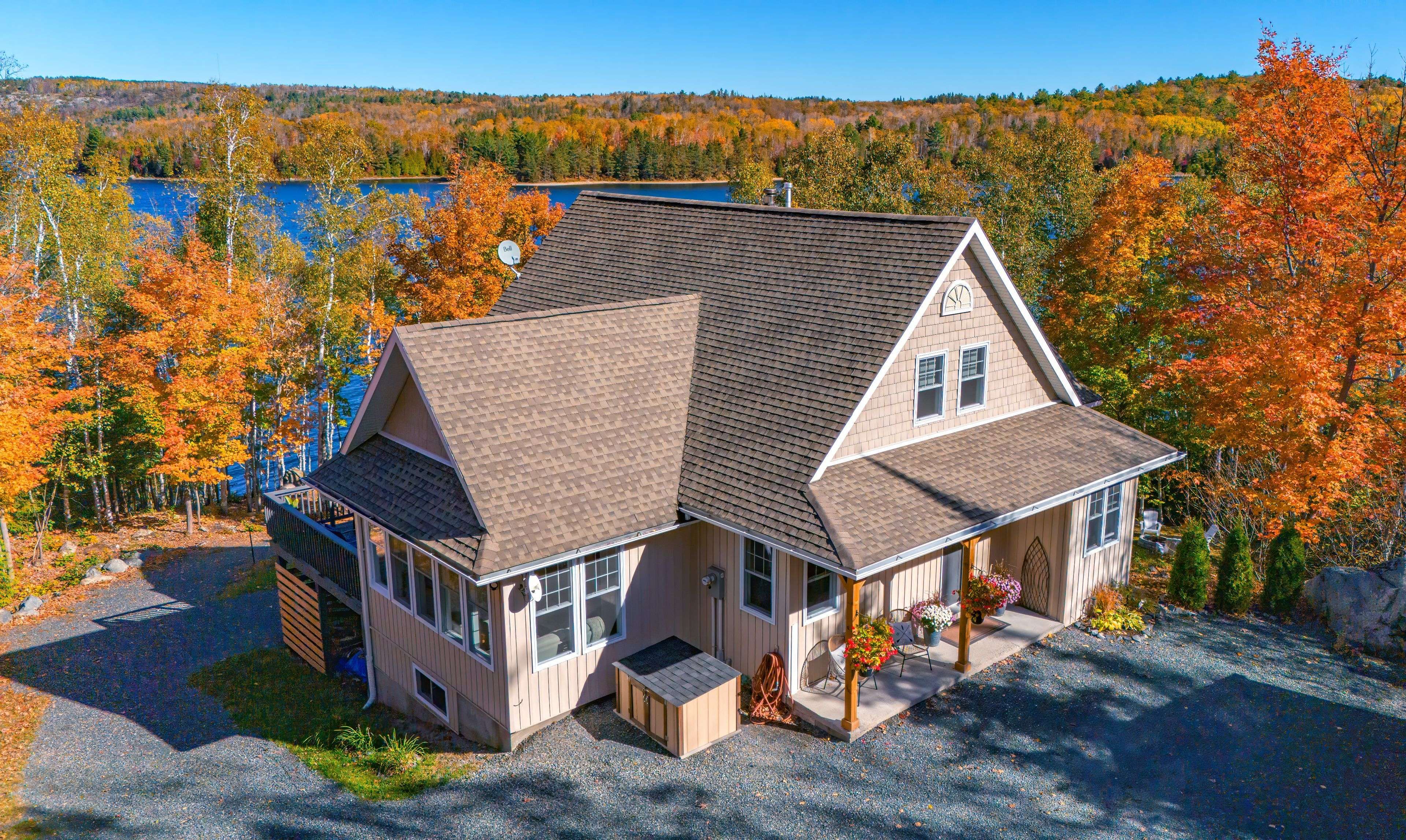 780 Stanrock RD, Elliot Lake, ON P5A 2S9