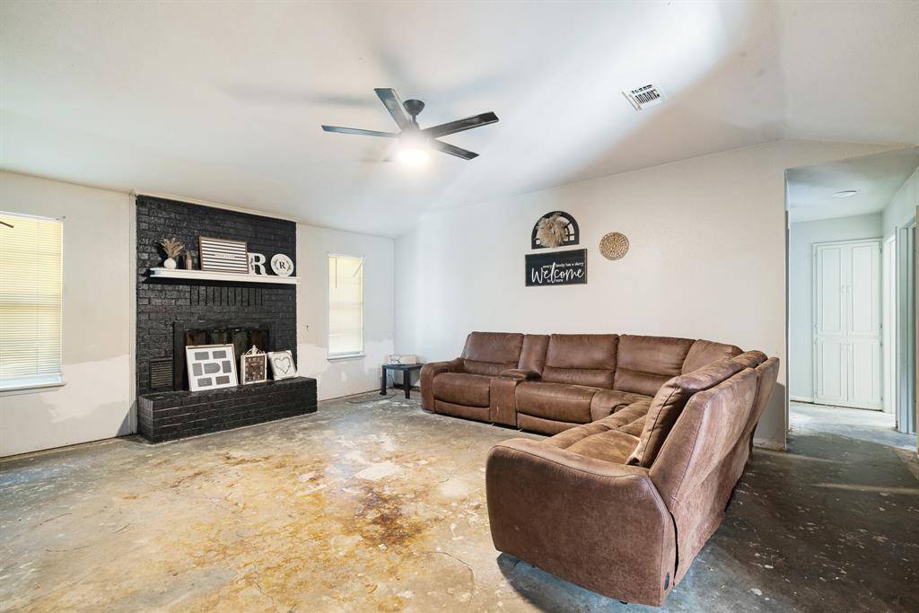 4025 JEFFERSON, Paris, TX 75462
