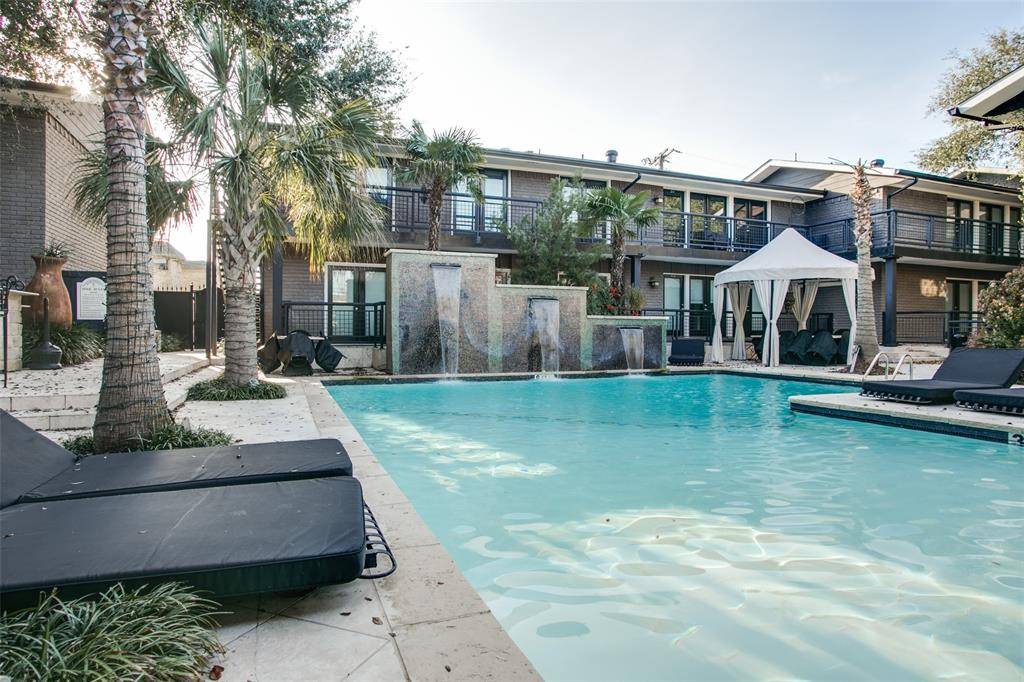 10209 Regal Oaks Drive #211, Dallas, TX 75230