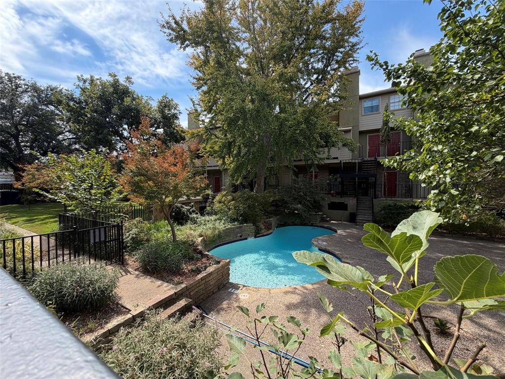5740 Martel Avenue #B12, Dallas, TX 75206