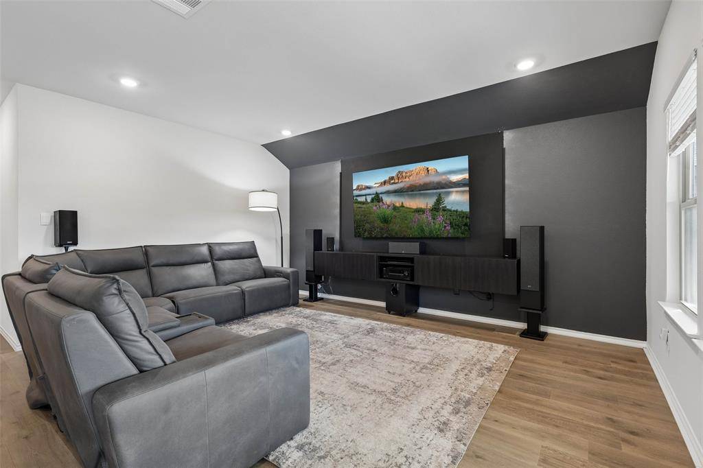 1448 Stuarts Forest Drive, Denton, TX 76207