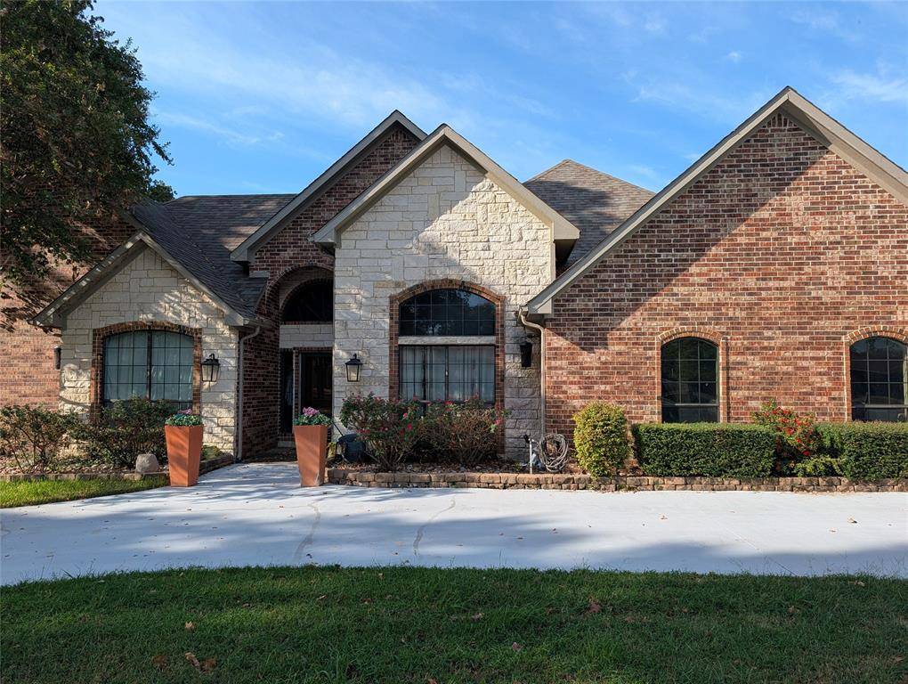 10644 Buddy Parker Road, Kemp, TX 75143