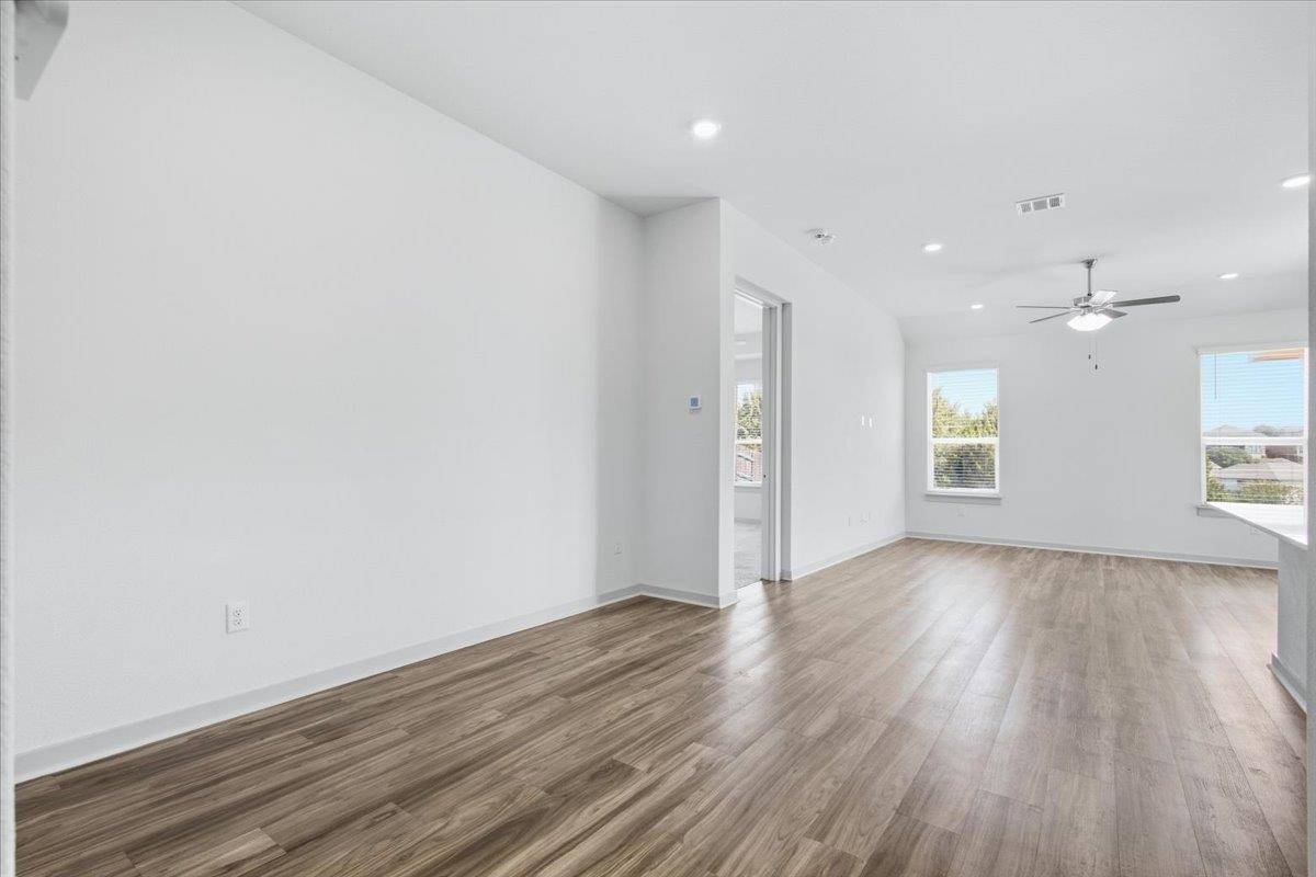 517 Peace Pipe WAY, Georgetown, TX 78628