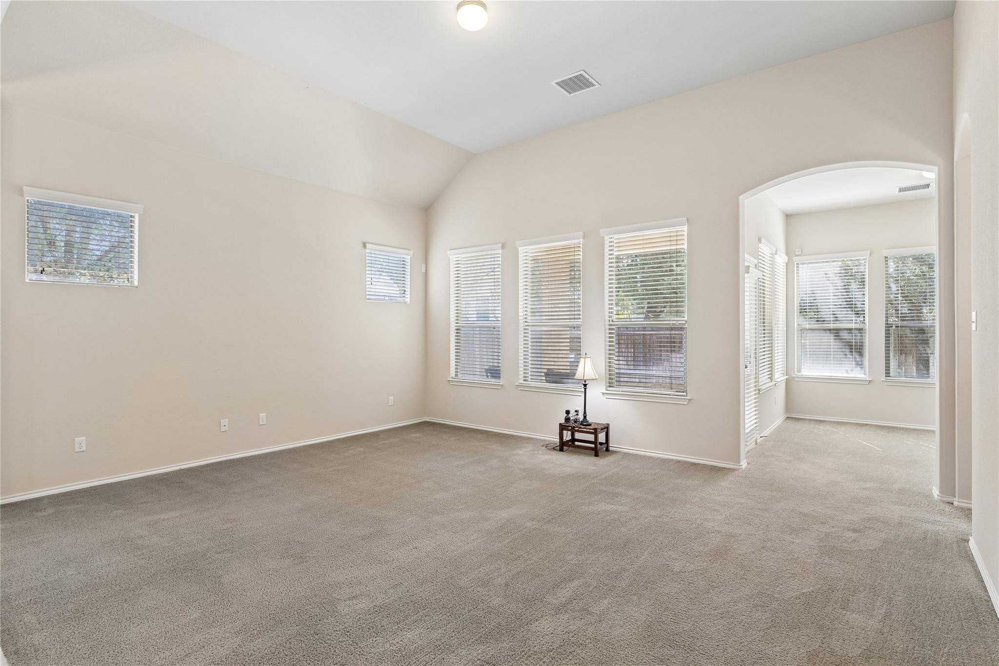 505 Cerezo DR, Leander, TX 78641