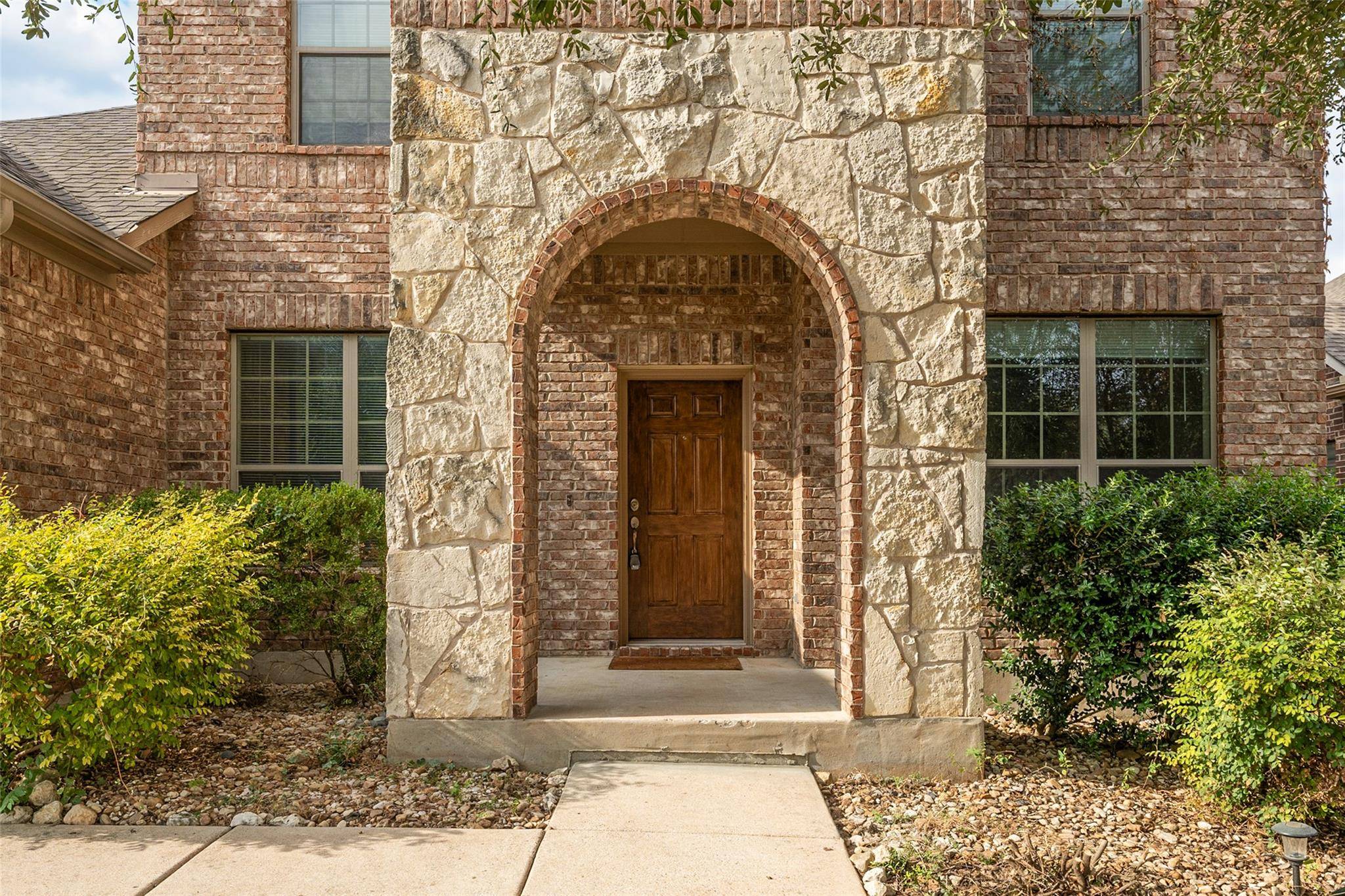 571 Clear Springs Hollow, Buda, TX 78610