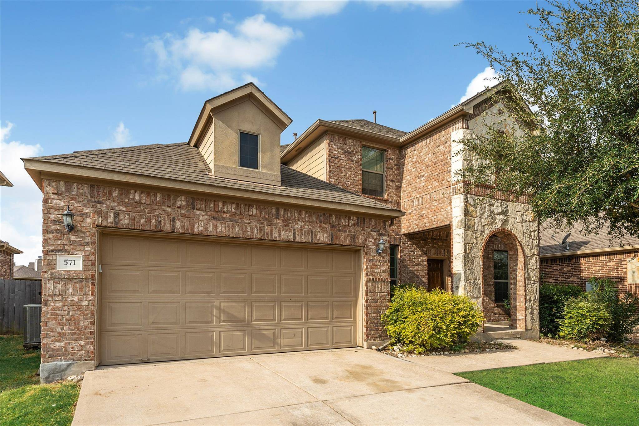 571 Clear Springs Hollow, Buda, TX 78610