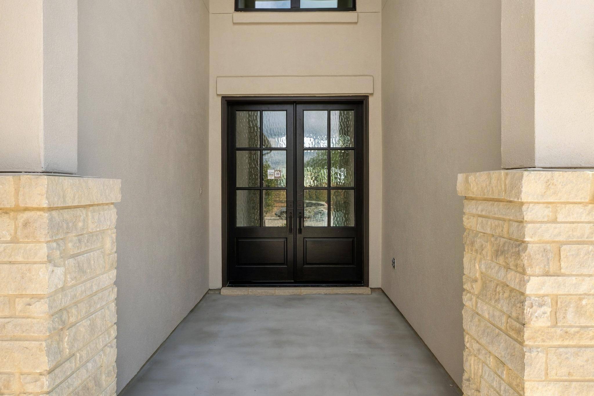 109 Packhorse LN, Georgetown, TX 78633
