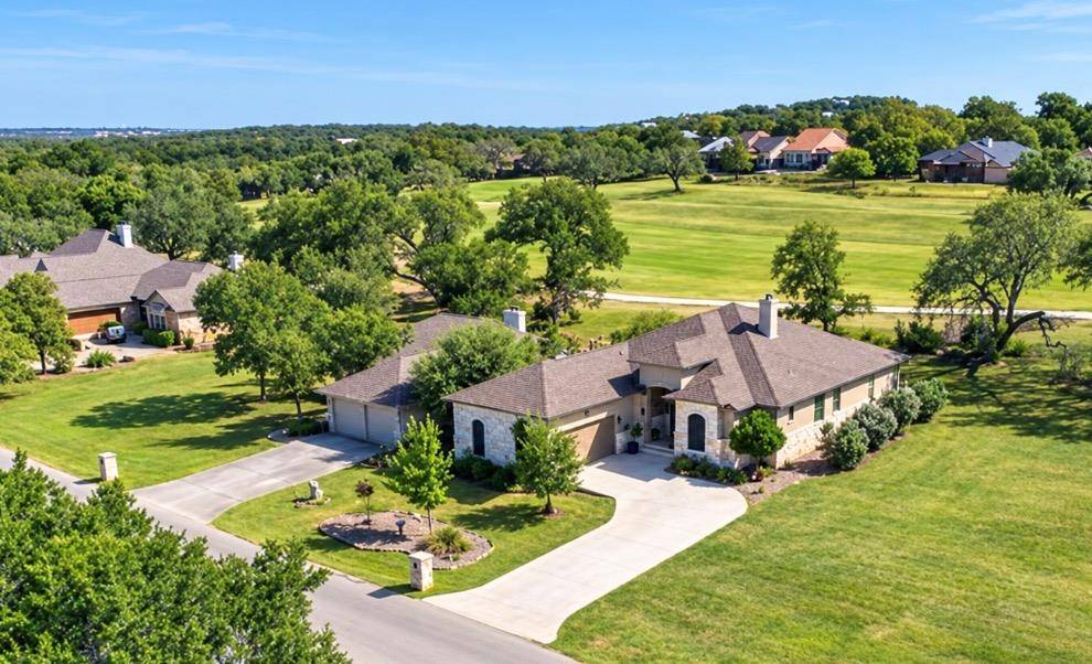 47 Doolittle DR, Wimberley, TX 78676