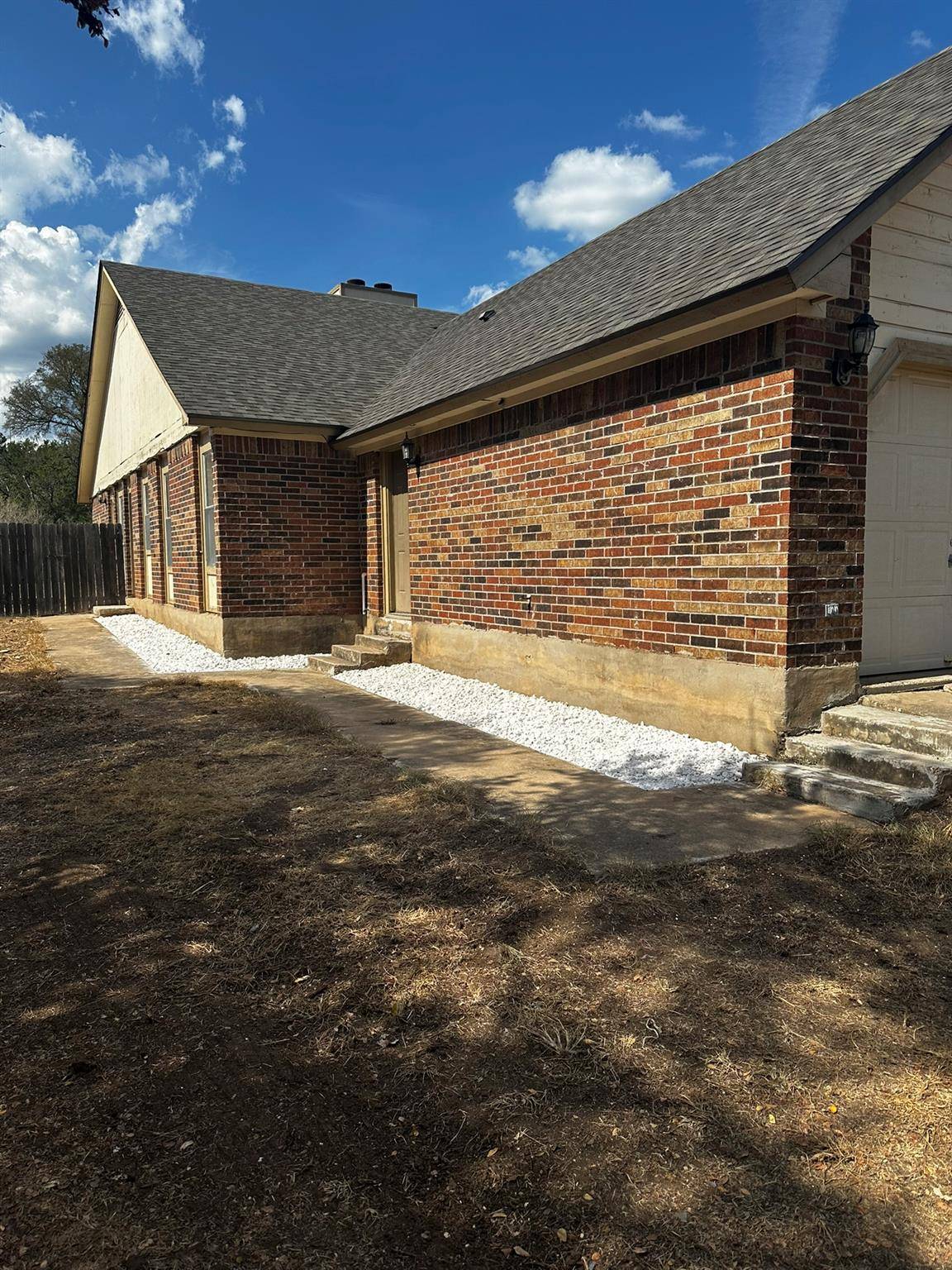 6004 Parkwood DR #B, Austin, TX 78735
