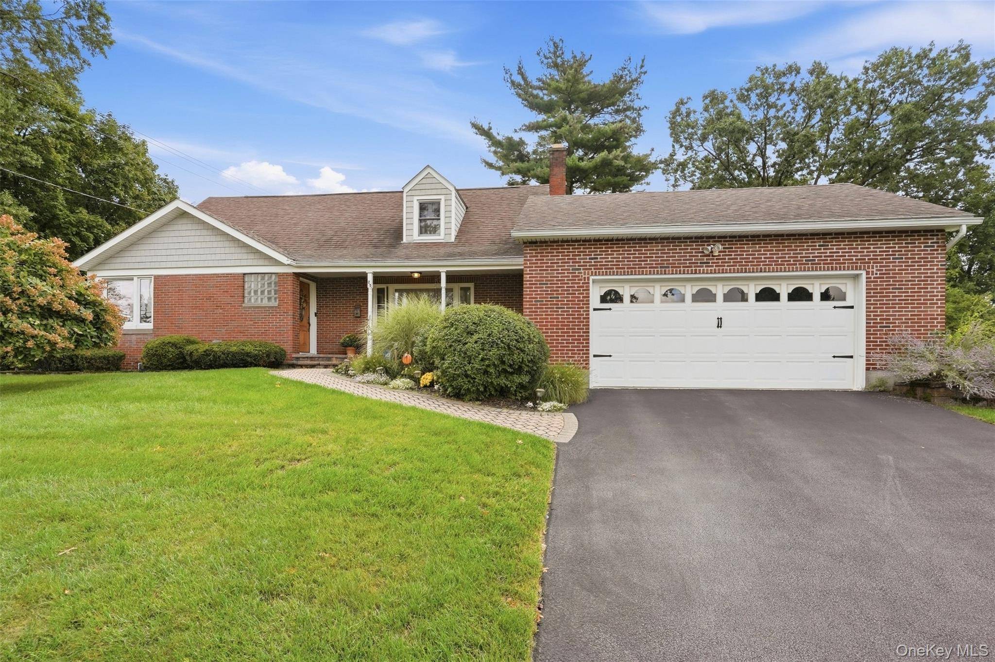 25 E Willow ST, Beacon, NY 12508