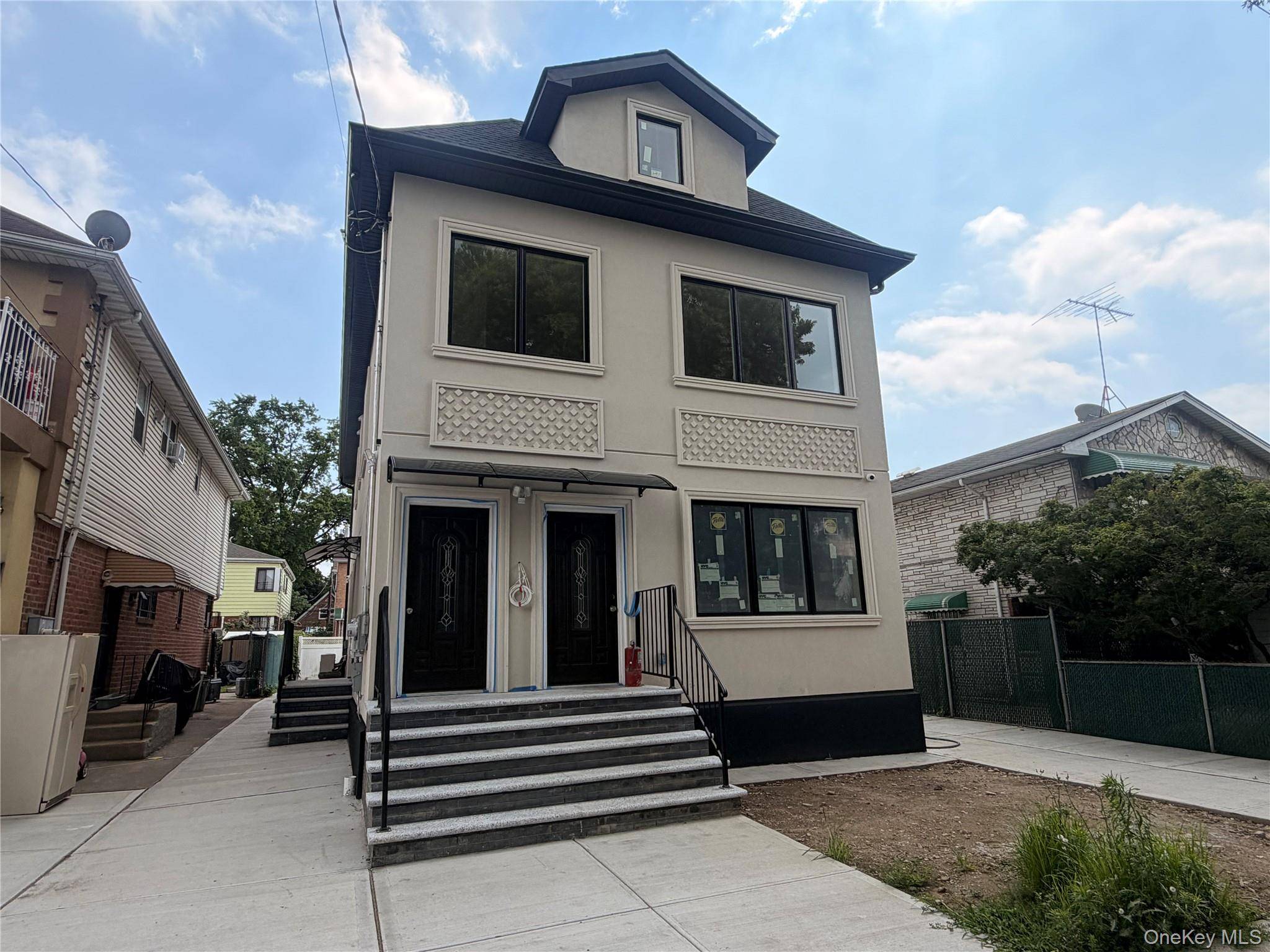 164-16 75th RD #2nd Floor, Fresh Meadows, NY 11366